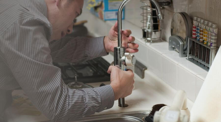 Local water heater installation in Forsyth, MO